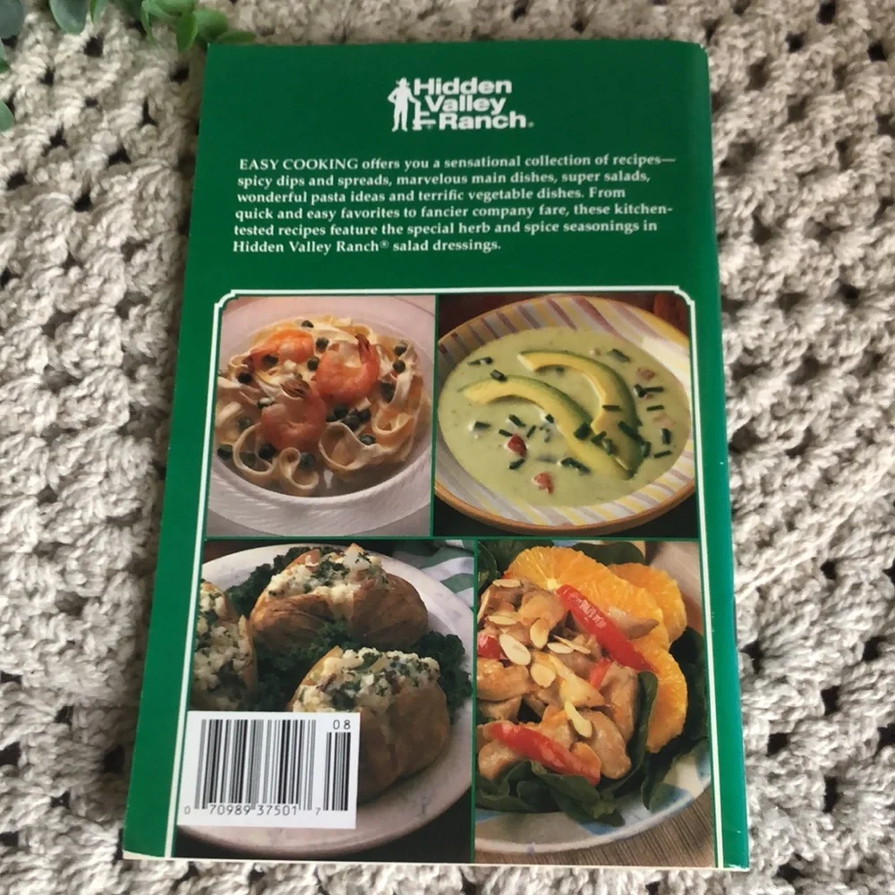 1992 Hidden Valley Ranch Easy Cooking Recipe Book